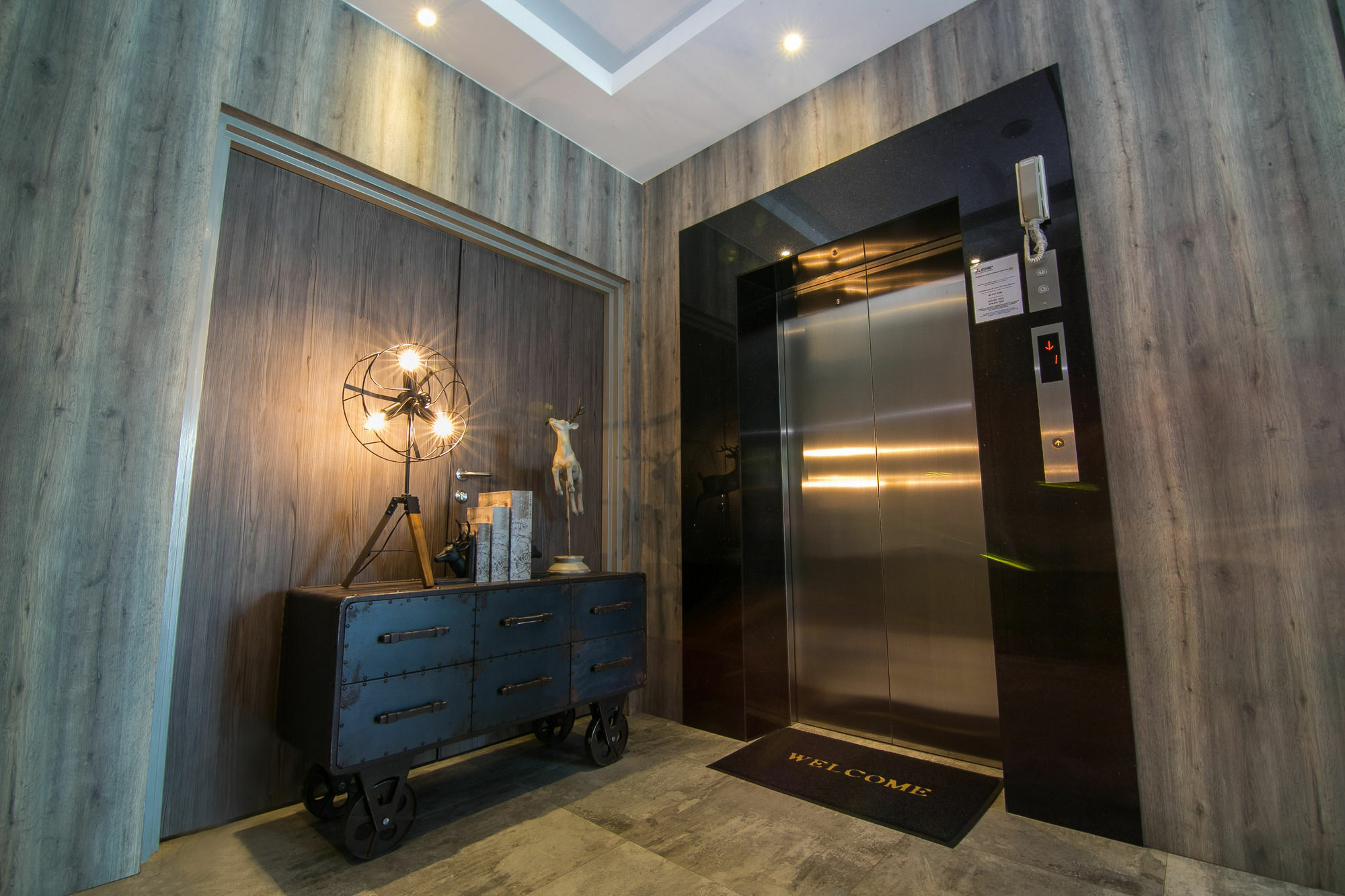 Indra Hotel - Boutique Suites Ipoh Buitenkant foto