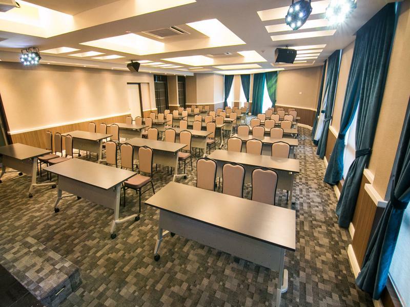 Indra Hotel - Boutique Suites Ipoh Buitenkant foto