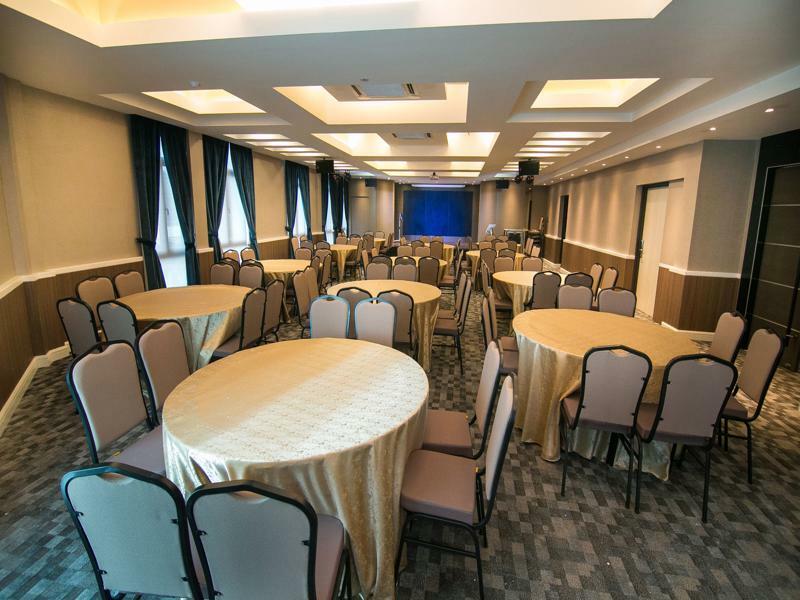 Indra Hotel - Boutique Suites Ipoh Buitenkant foto